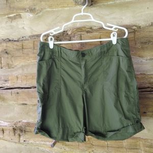 Croft & Barrow Olive Cotton Cargo Shorts Size 18